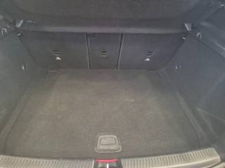 MERCEDES-BENZ A 180 usata, con Sensori di parcheggio posteriori