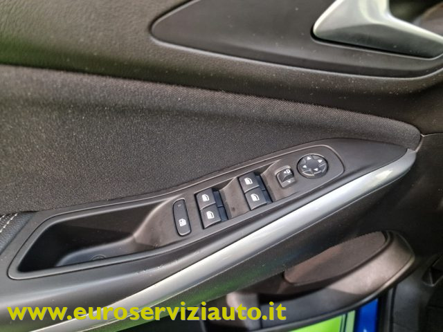 OPEL Grandland X usata, con Luci diurne