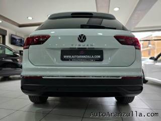 VOLKSWAGEN Tiguan usata, con Volante multifunzione