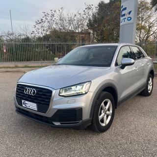 AUDI Q2 35 TDI Business