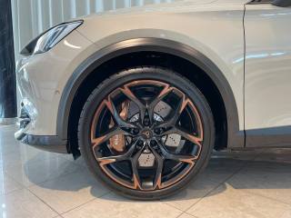 CUPRA Formentor usata, con USB