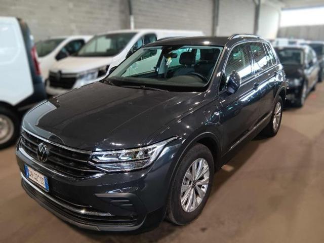 VOLKSWAGEN Tiguan usata, con ABS