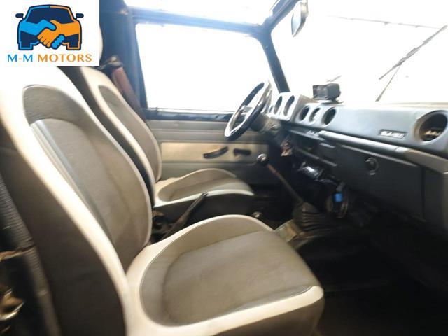 SUZUKI Samurai usata 8