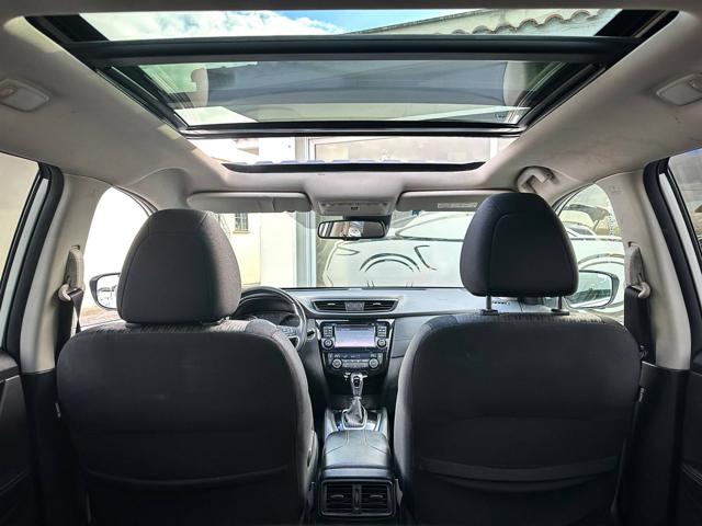 NISSAN X-Trail usata, con Climatizzatore automatico, 2 zone