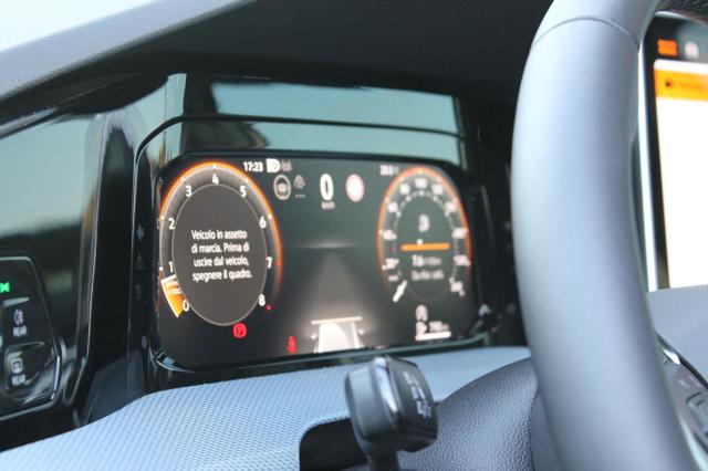 VOLKSWAGEN Golf usata, con Park Distance Control