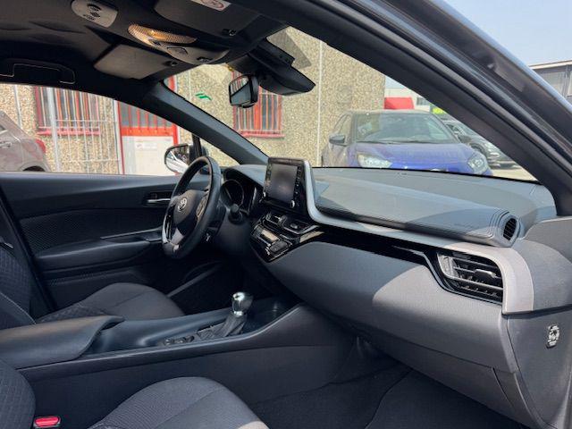 TOYOTA C-HR usata, con ESP