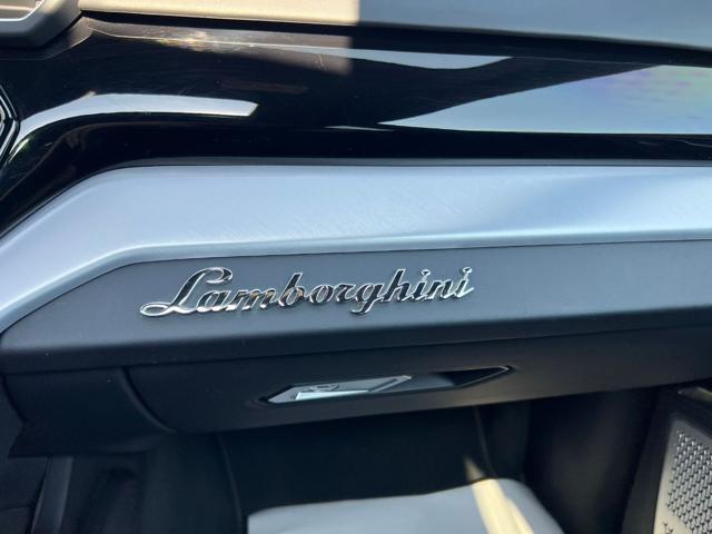 LAMBORGHINI Urus usata, con Telecamera per parcheggio assistito