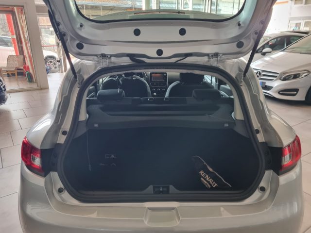 RENAULT Clio usata, con Volante multifunzione