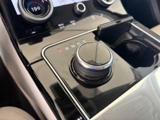 LAND ROVER Range Rover Velar usata, con Android Auto