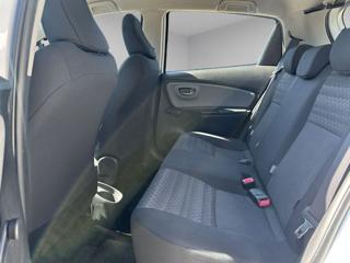 TOYOTA Yaris usata, con ESP