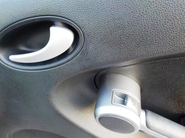 MERCEDES-BENZ SLK 200 usata, con Sensore di pioggia