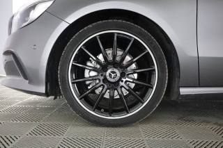 MERCEDES-BENZ A 180 usata 8