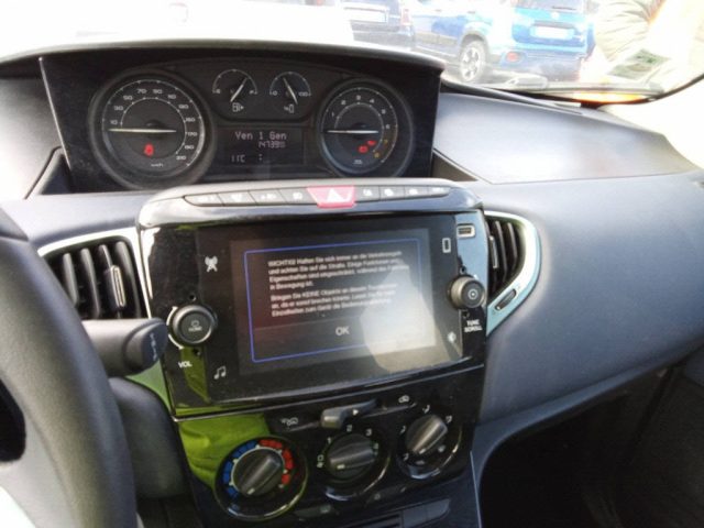 LANCIA Ypsilon usata, con Sedile posteriore sdoppiato