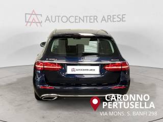 MERCEDES-BENZ E 300 usata, con Cerchi in lega