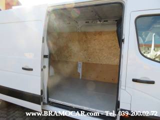 RENAULT Master usata, con Bluetooth