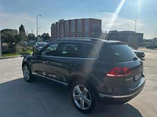 VOLKSWAGEN Touareg usata, con Antifurto