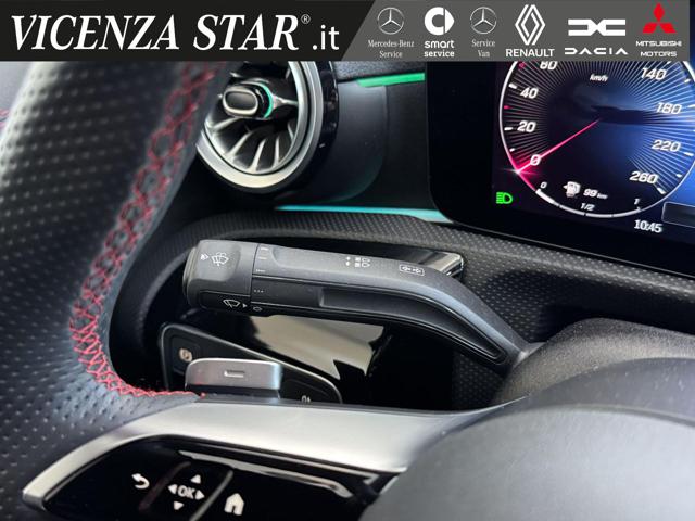 MERCEDES-BENZ CLA 200 usata, con Sistema di navigazione