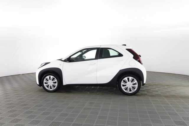TOYOTA Aygo X usata 5