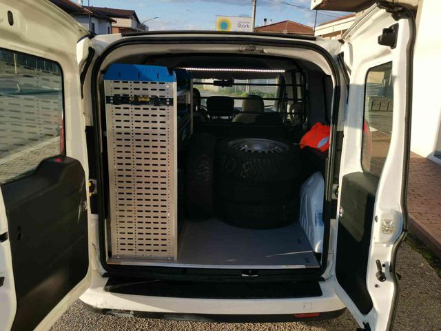 FIAT Doblo usata, con Autoradio