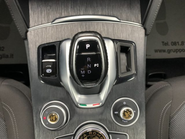 ALFA ROMEO Stelvio usata, con Fari direzionali