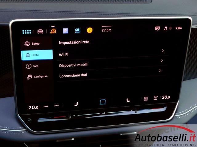 VOLKSWAGEN Passat usata, con Apple CarPlay