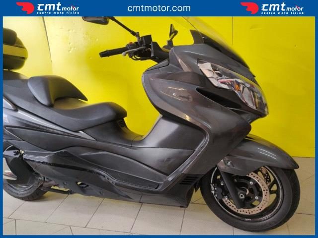 SUZUKI Burgman AN 400 usata 6