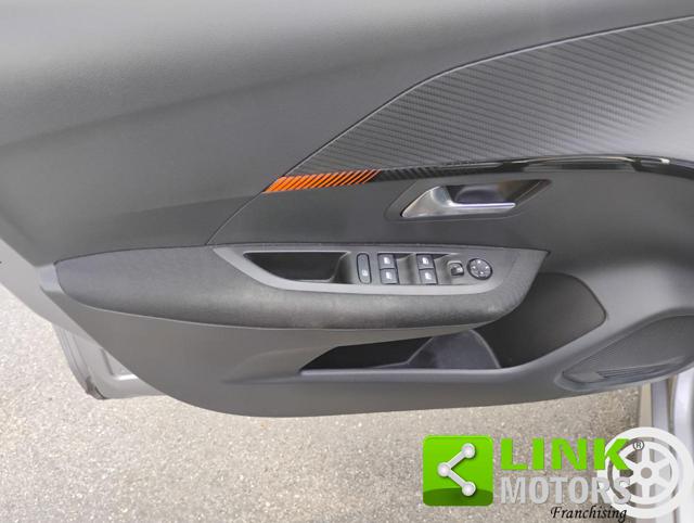 PEUGEOT 208 usata, con USB