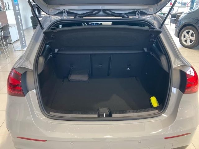 MERCEDES-BENZ A 180 usata, con Servosterzo