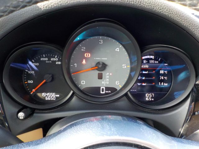 PORSCHE Macan usata 58