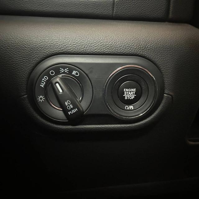MASERATI Levante usata, con Luci diurne LED