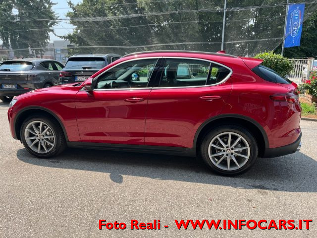 ALFA ROMEO Stelvio usata, con Controllo automatico clima