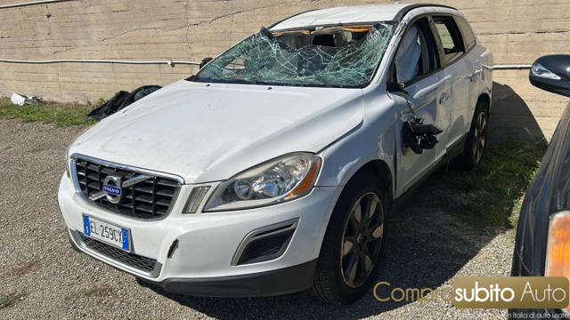VOLVO XC60 usata, con Airbag laterali