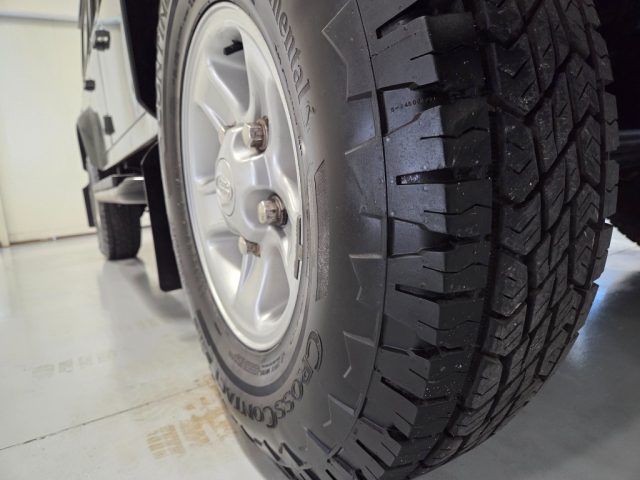 LAND ROVER Defender usata, con Chiusura centralizzata telecomandata