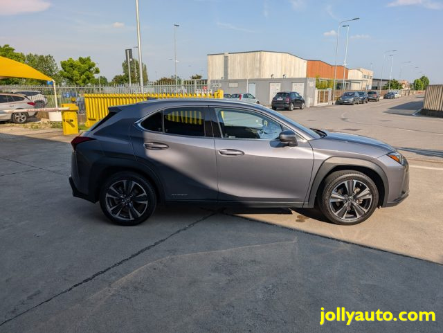 LEXUS UX 250h usata, con Airbag Passeggero