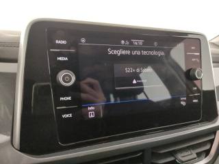 VOLKSWAGEN T-Roc usata, con USB
