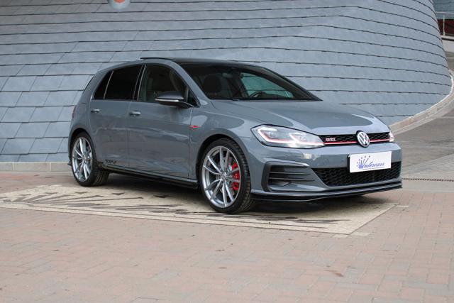 VOLKSWAGEN Golf GTI usata, con Airbag