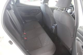 TOYOTA Yaris usata, con ESP