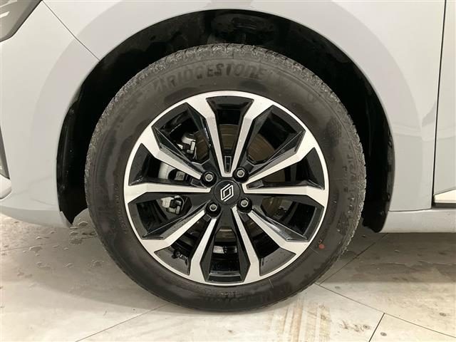 RENAULT Clio usata, con Cerchi in lega