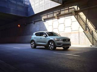 VOLVO XC40 usata, con Cronologia tagliandi