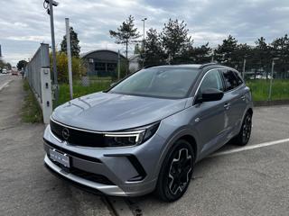 OPEL Grandland usata, con Airbag