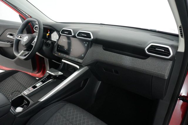 MG ZS usata, con Autoradio digitale