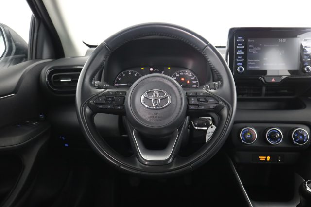 TOYOTA Yaris usata 5