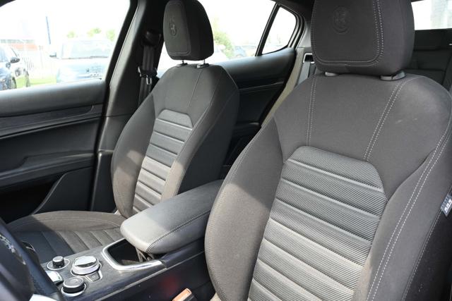 ALFA ROMEO Stelvio usata, con Fari Xenon