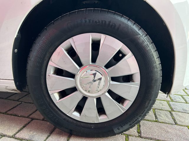 VOLKSWAGEN up! usata, con Controllo trazione