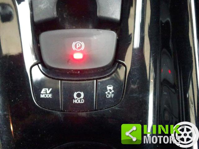 TOYOTA C-HR usata, con Interni in pelle