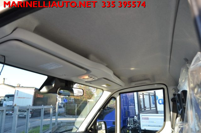 IVECO Daily usata, con Bluetooth