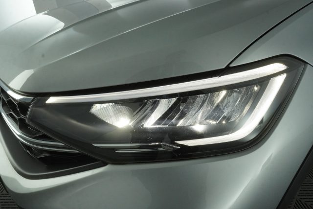 VOLKSWAGEN Taigo usata 15