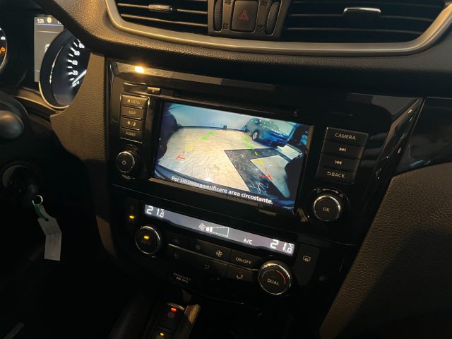 NISSAN Qashqai usata, con Boardcomputer