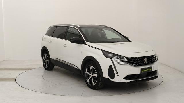 PEUGEOT 5008 usata, con Boardcomputer