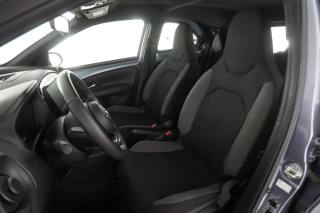 TOYOTA Aygo X usata 2